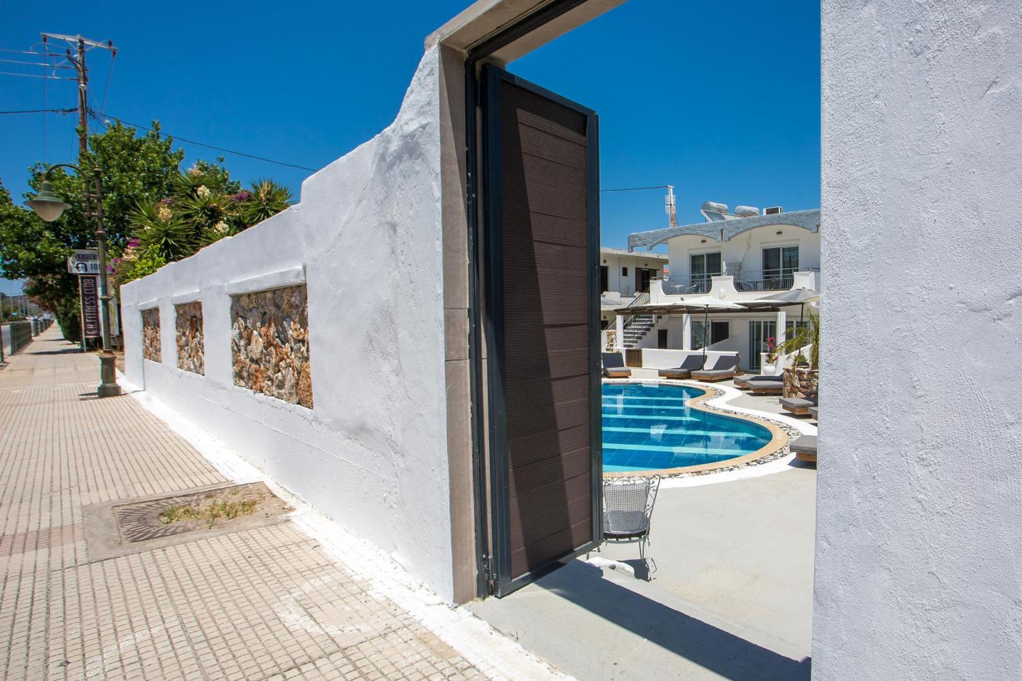 Toula'S Apartments Faliraki Bagian luar foto
