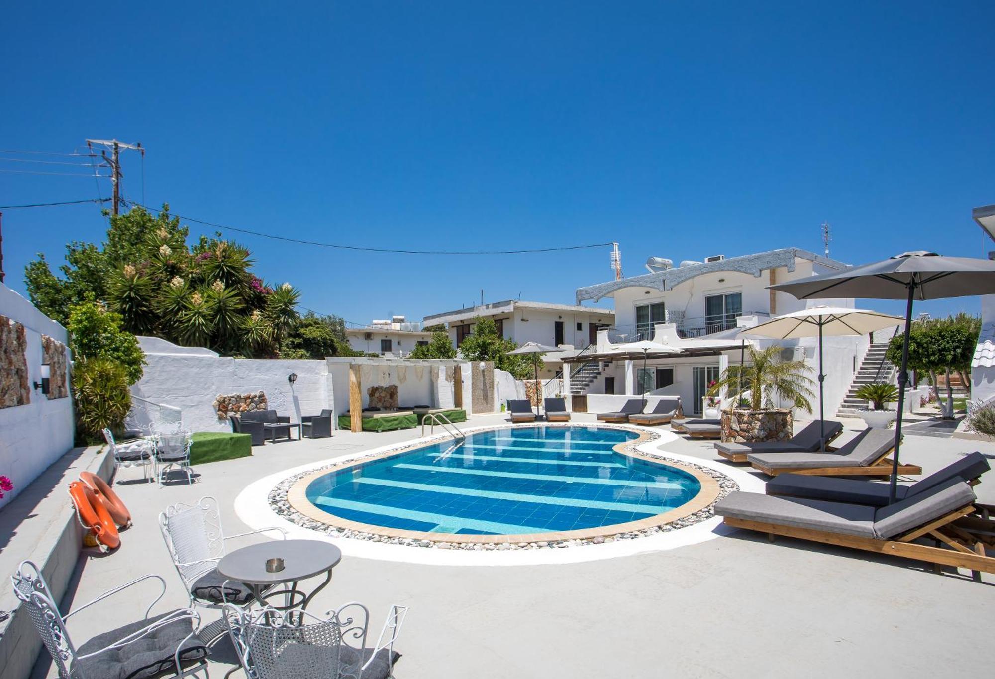 Toula'S Apartments Faliraki Bagian luar foto