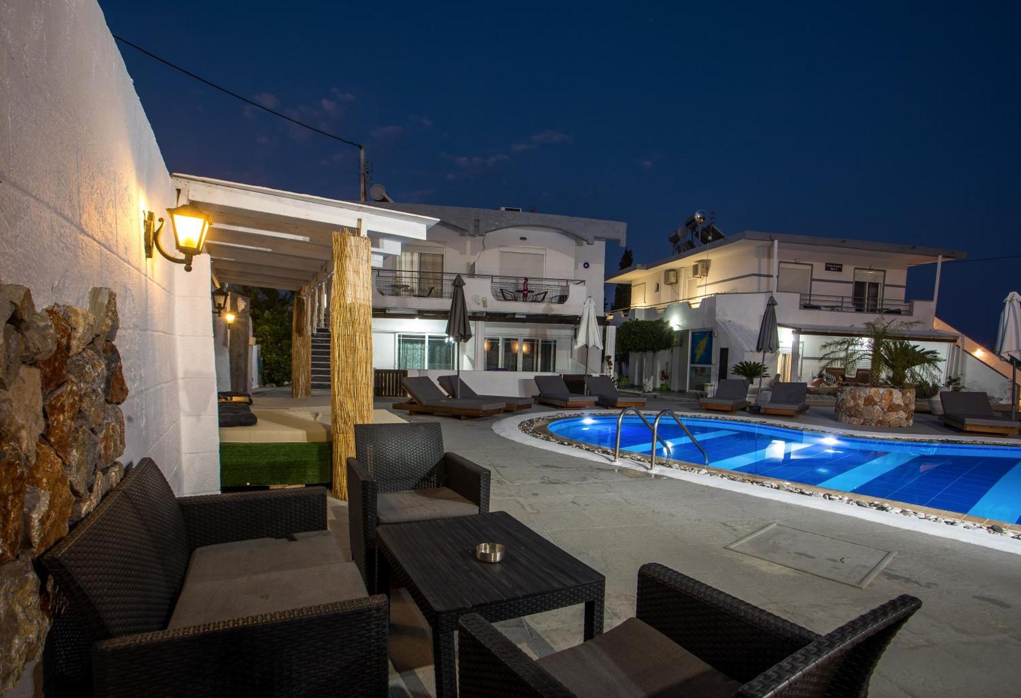 Toula'S Apartments Faliraki Bagian luar foto