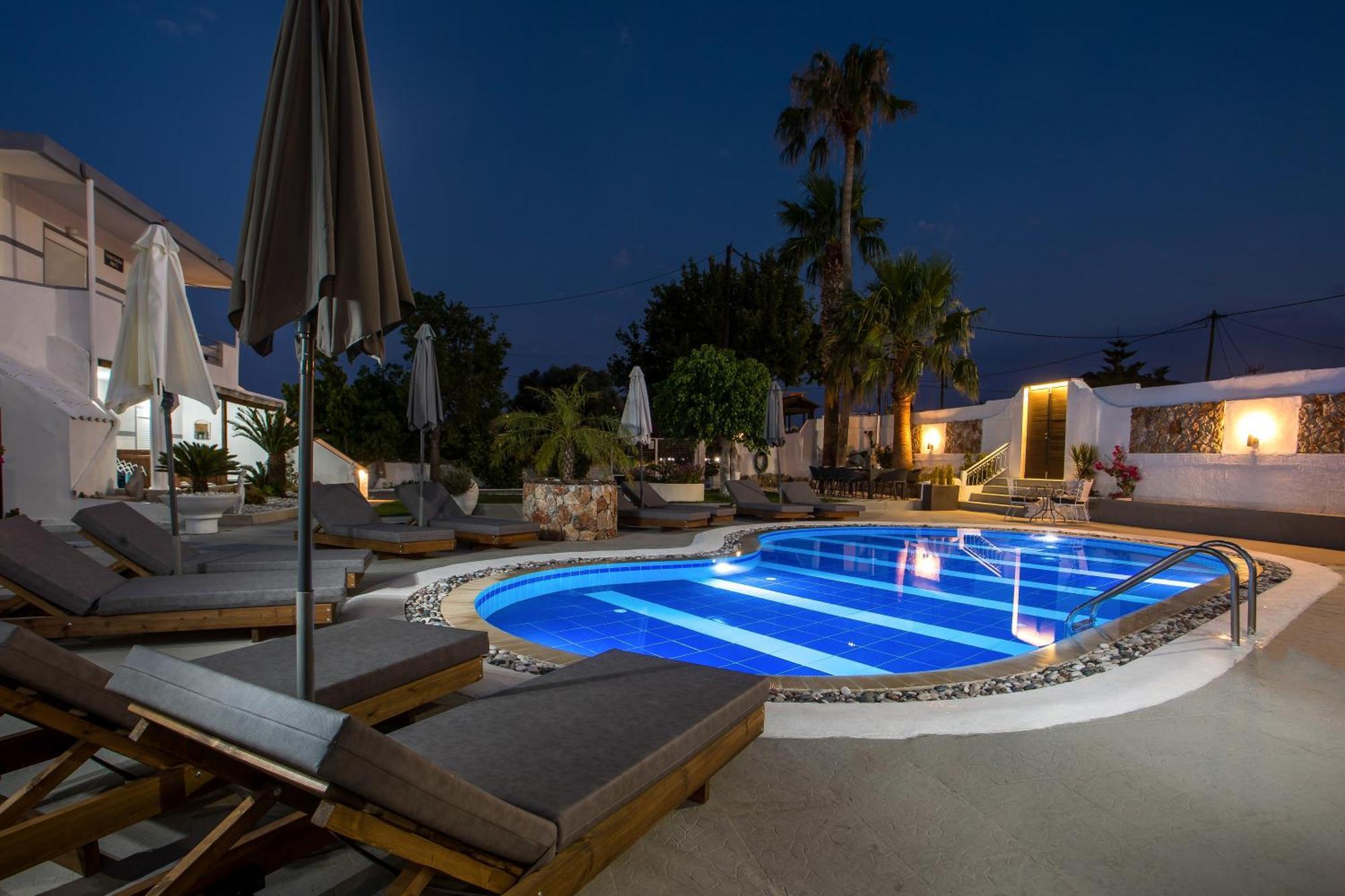 Toula'S Apartments Faliraki Bagian luar foto