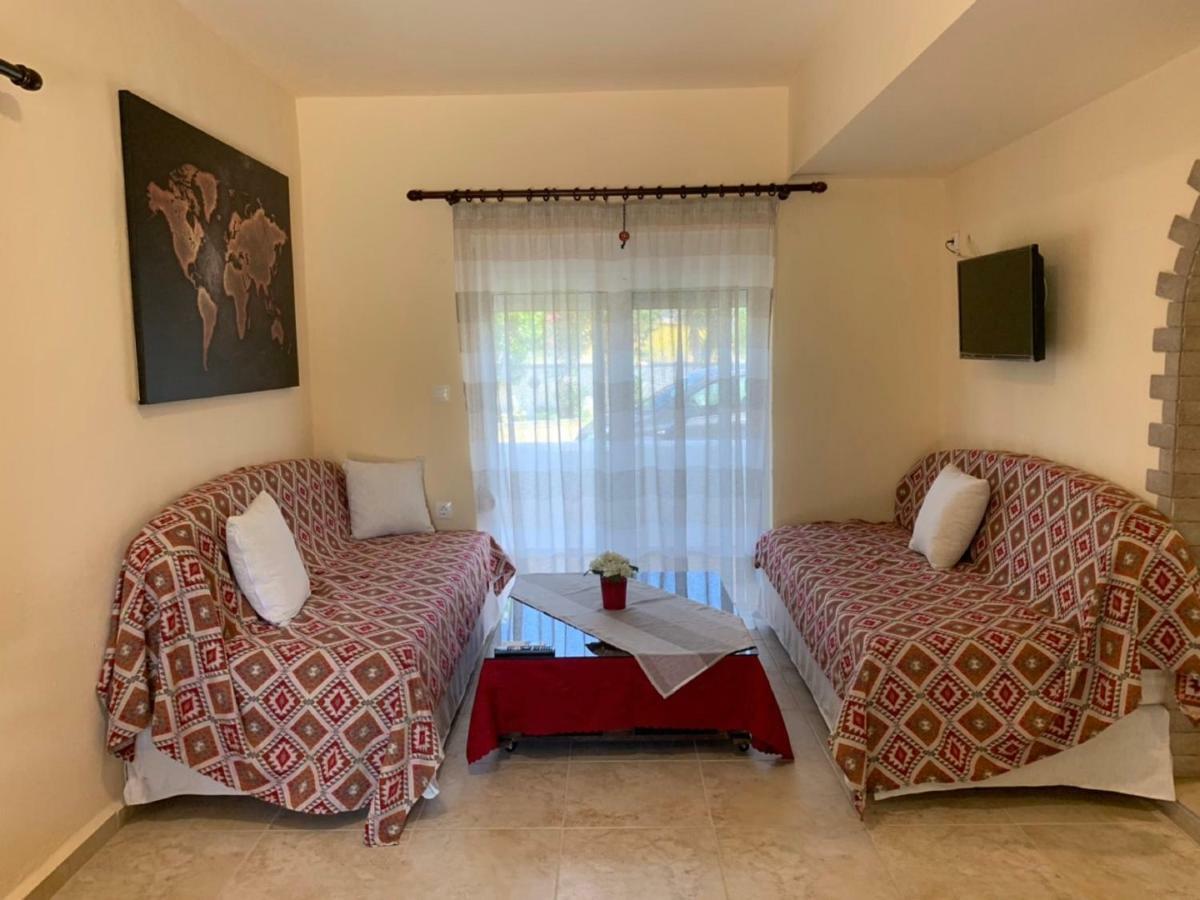 Toula'S Apartments Faliraki Bagian luar foto