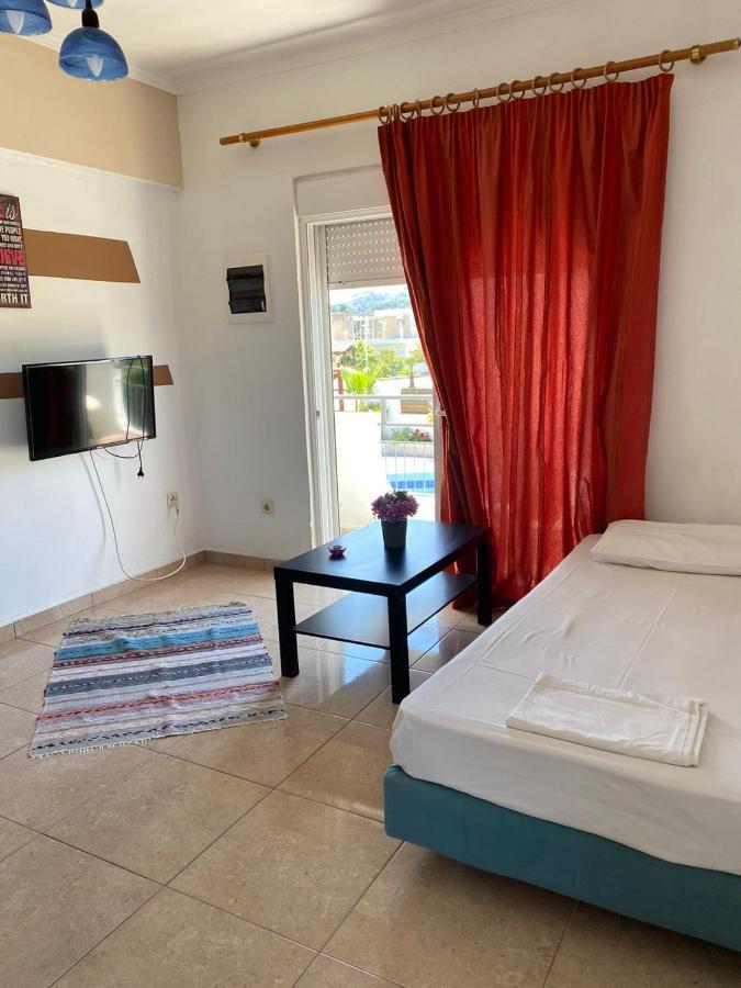 Toula'S Apartments Faliraki Bagian luar foto